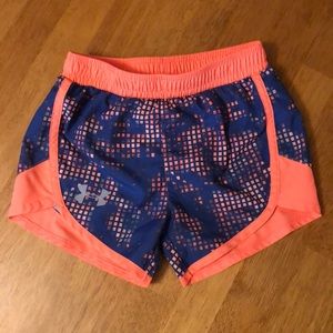 Girls under armor shorts